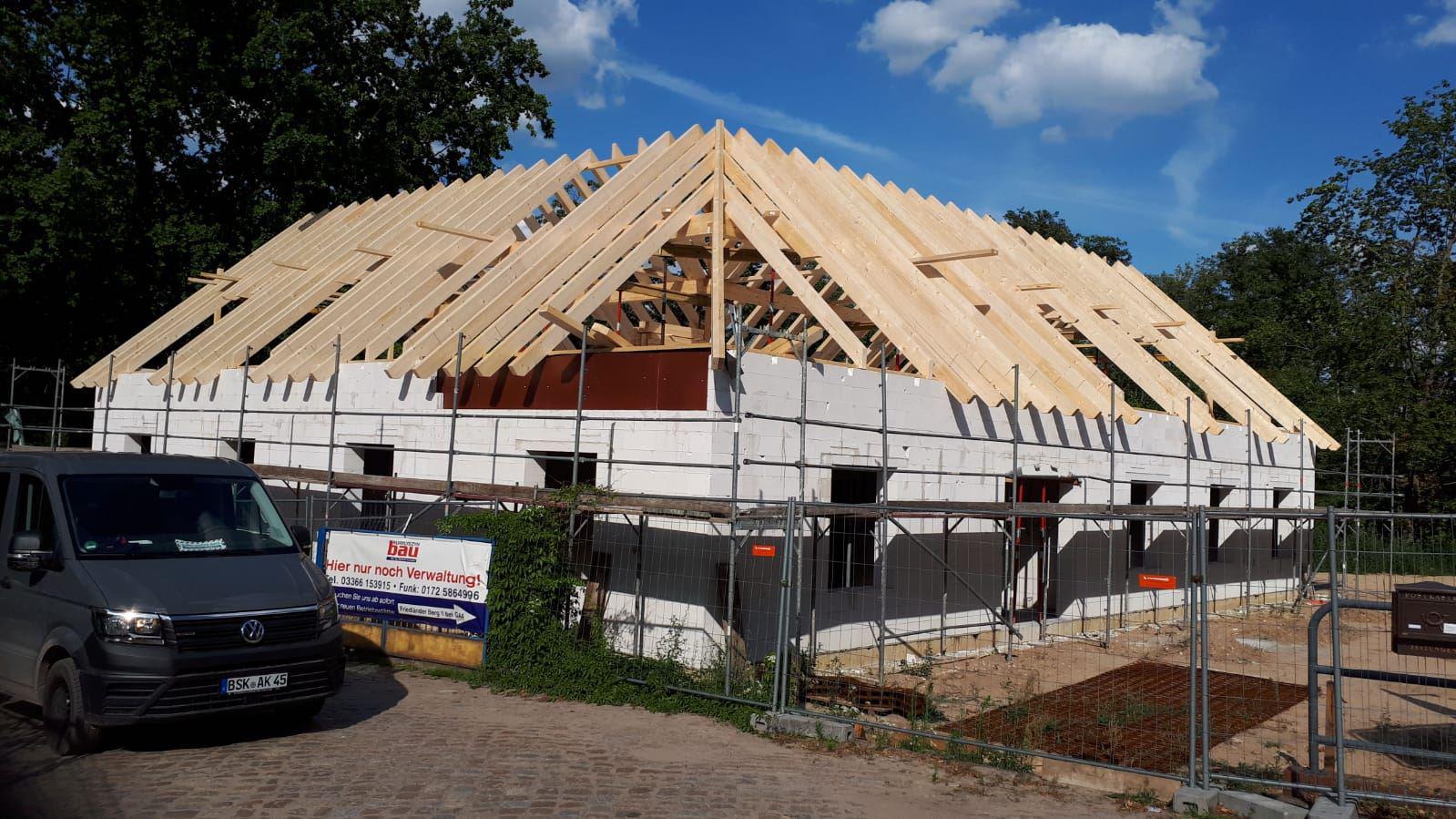 Kurylyszyn Hochbau - Dachstuhl Alten- und Pflegeheim Kurylyszyn Hochbau - Dachstuhl Alten- und Pflegeheim